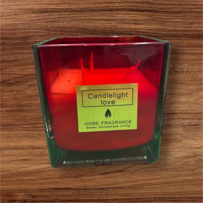 شمعة كاندل الحمراء 